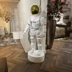 Astronaut L outlet644