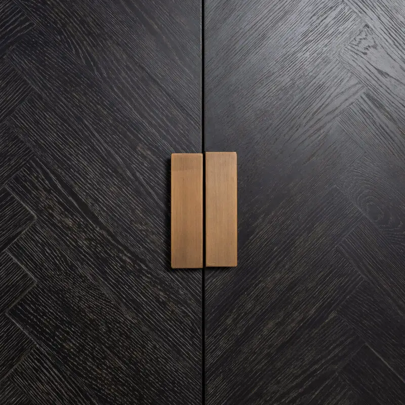 - Dressoir Blackbone brass 4-deuren + open vak (Black rustic)