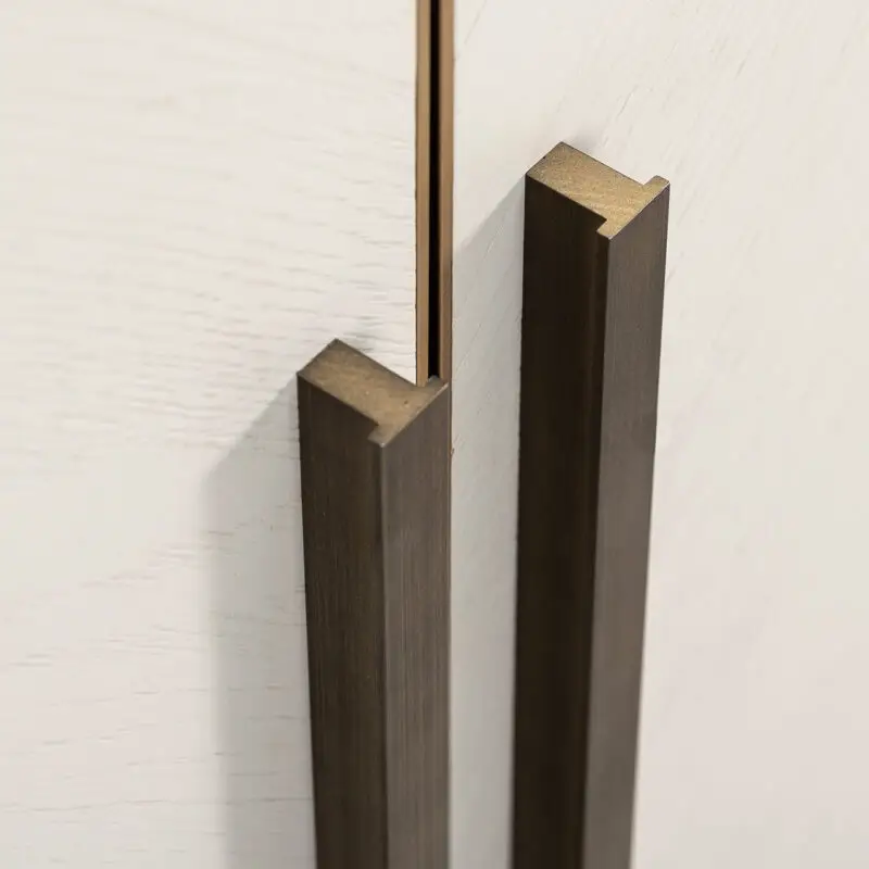 - Dressoir Whitebone brass 4-deuren (Verona Grey)
