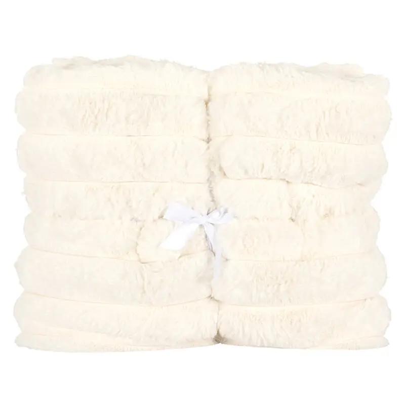 - Furry Blanket Amin (White)