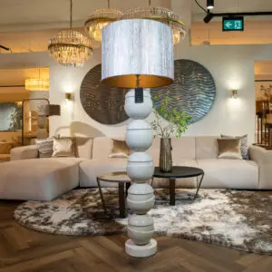 Vloerlamp Ovalia – Zachte vormen, groots effect