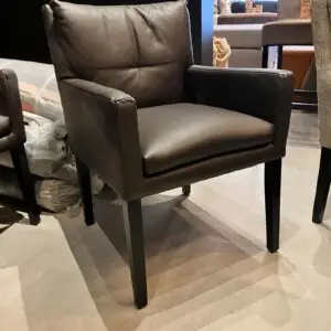 Model Giel 4 eetstoelen rondleder donker bruin outlet808