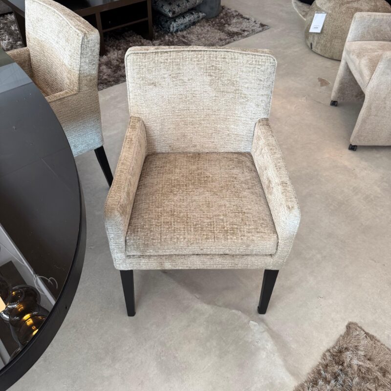 6 Eetkamerstoelen met leuning outlet847