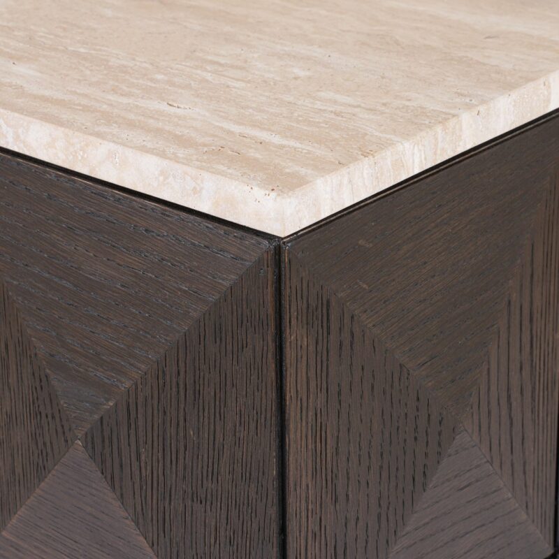 - Pilaar Claremont brown