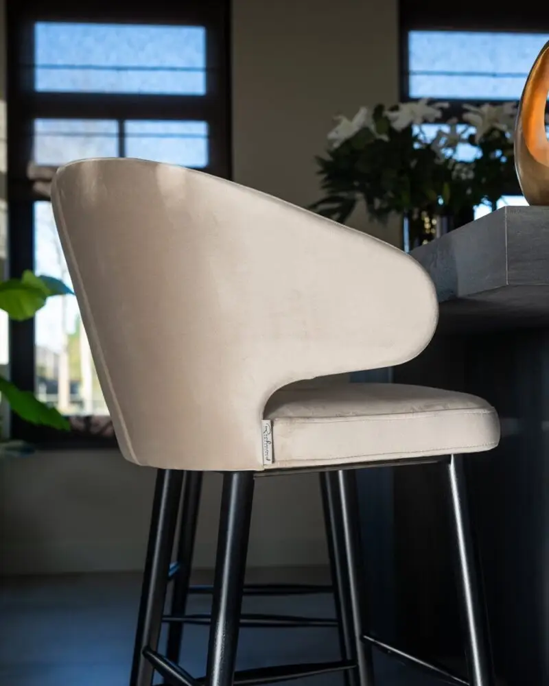 - Counterstoel Indigo customized