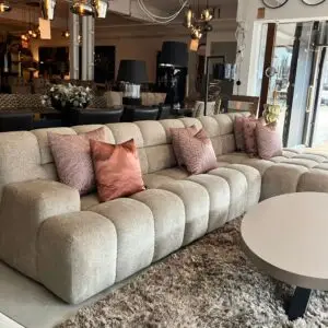 Beverly Hills bank + Lounge outlet899