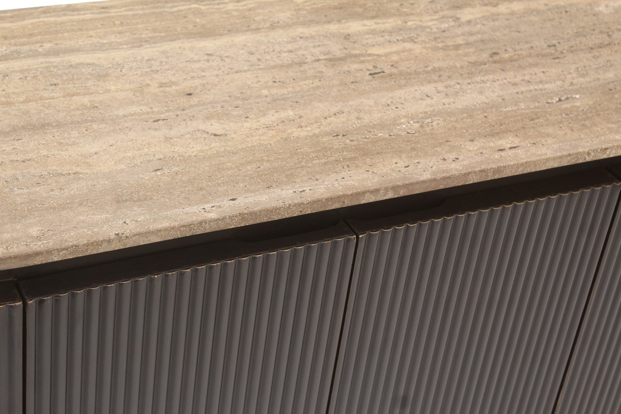 - Dressoir Russo brown 4-doors