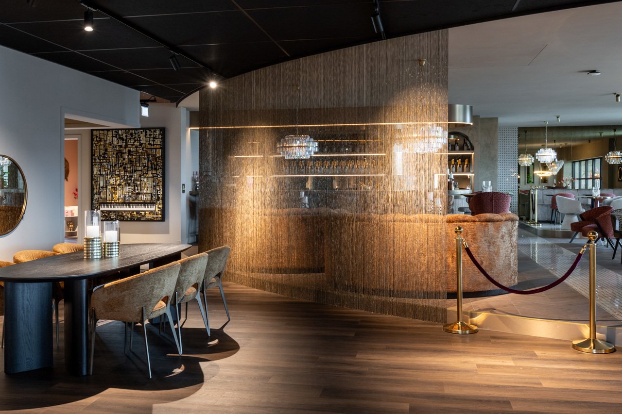 - Decoratief object Curtain gold chain