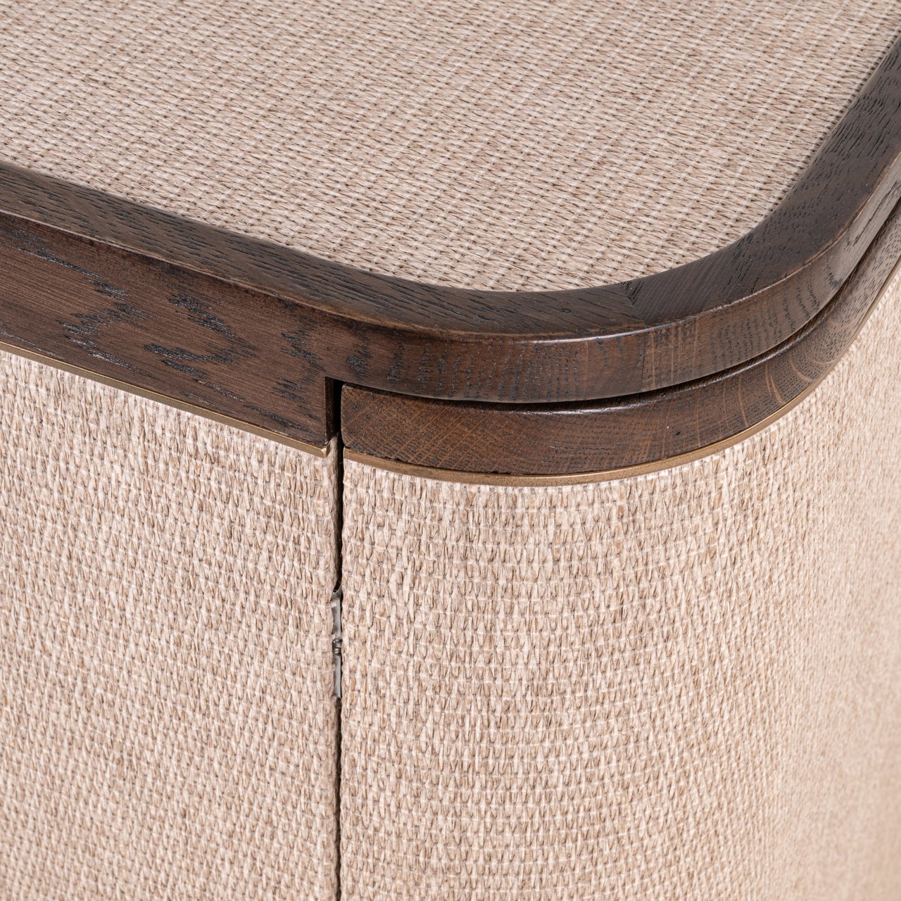 - Dressoir Willox brown 4-doors