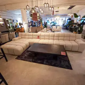 beverly Hils bank outlet019