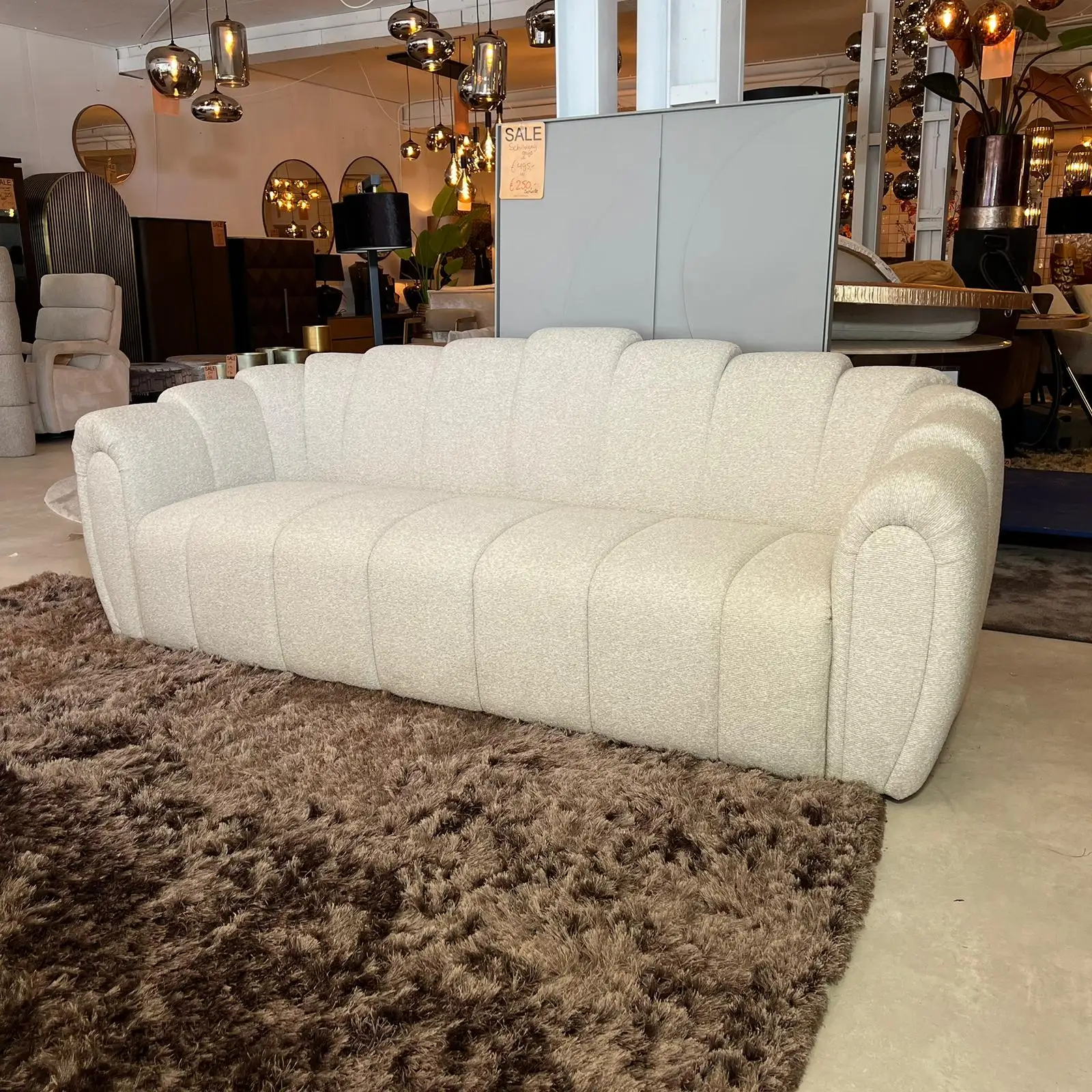 Bank Crissant Biscotti Richmond outlet1120