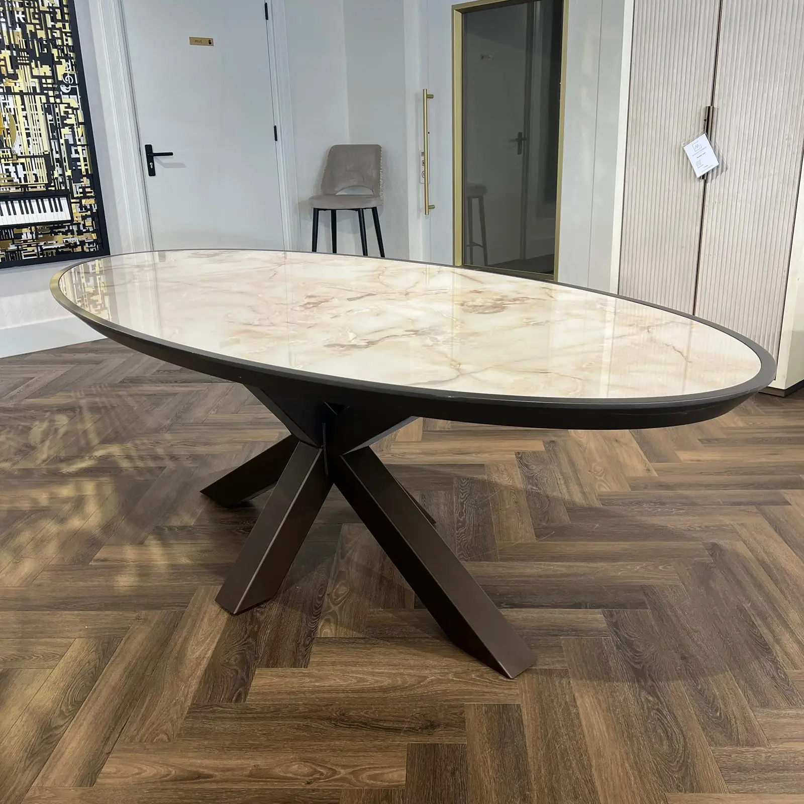 Eettafel Marmer Ovaal met Spinpoot Verbouwings Uitverkoop - Afbeelding 2