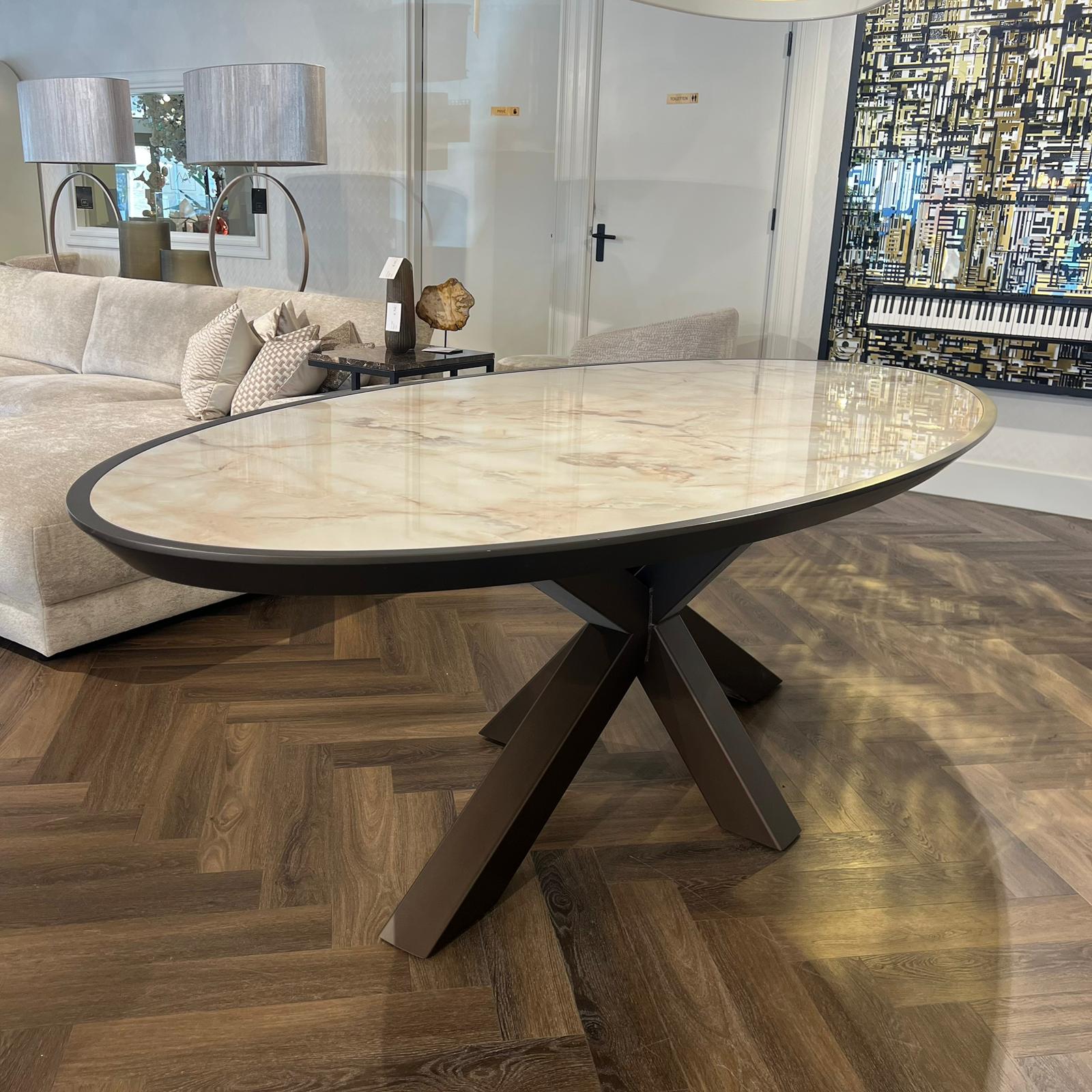 Eettafel Marmer Ovaal met Spinpoot Verbouwings Uitverkoop - Afbeelding 3