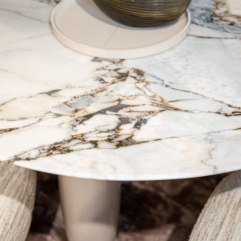 Debrah Table Dining Table Las Vegas Maison Debrah - Driehoek Meubelen