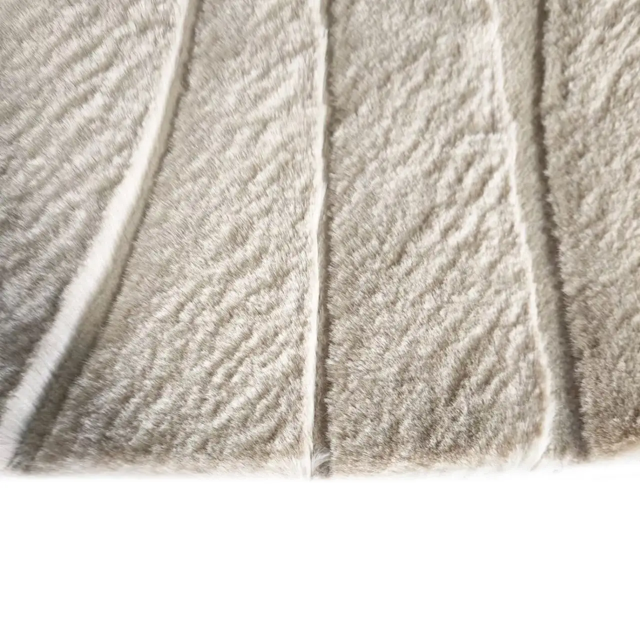 - Vloerkleed Sverre beige pebble 230x350