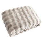 - Plaid Cosy Fluff cream 200x300