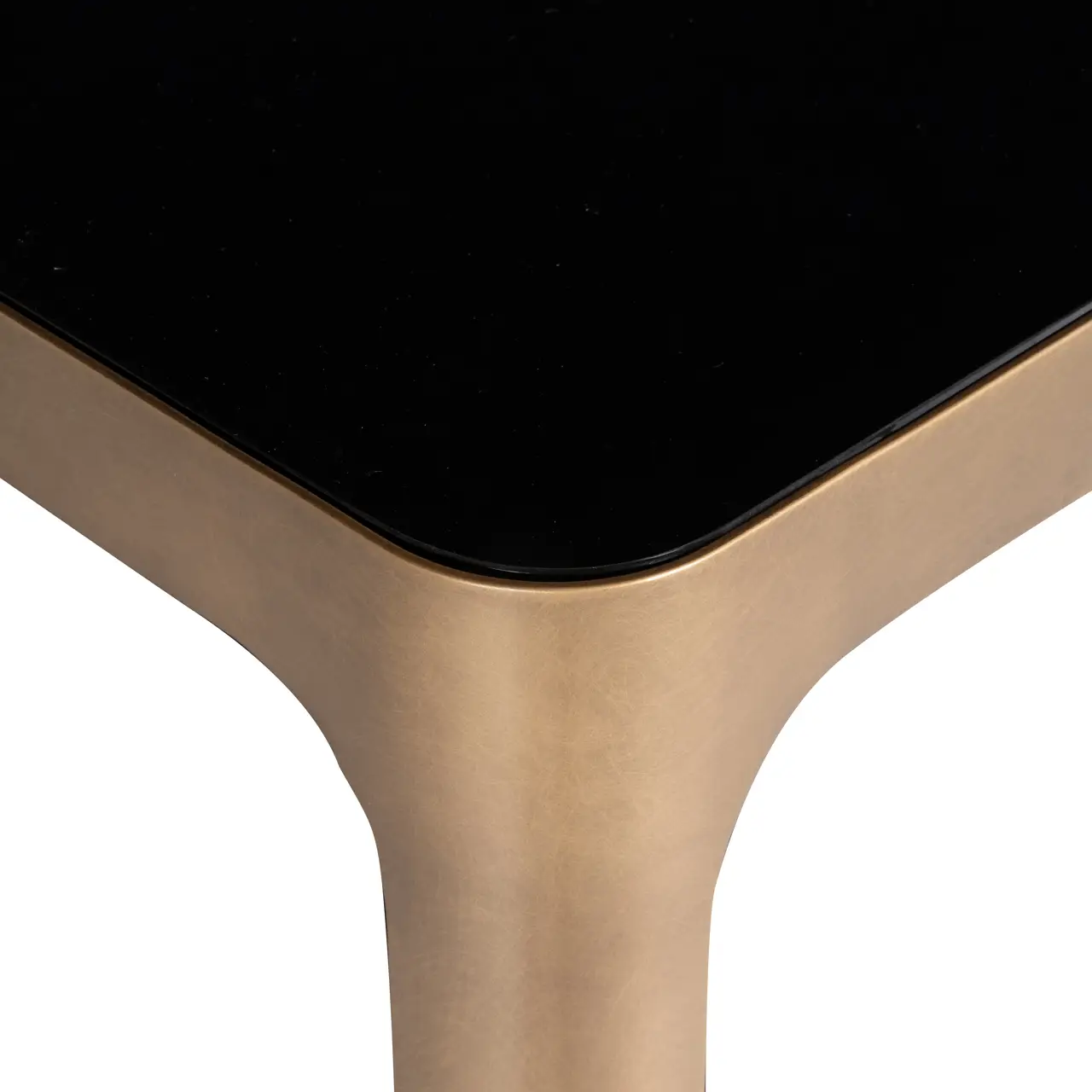 - Pilaar Claridge gold antique