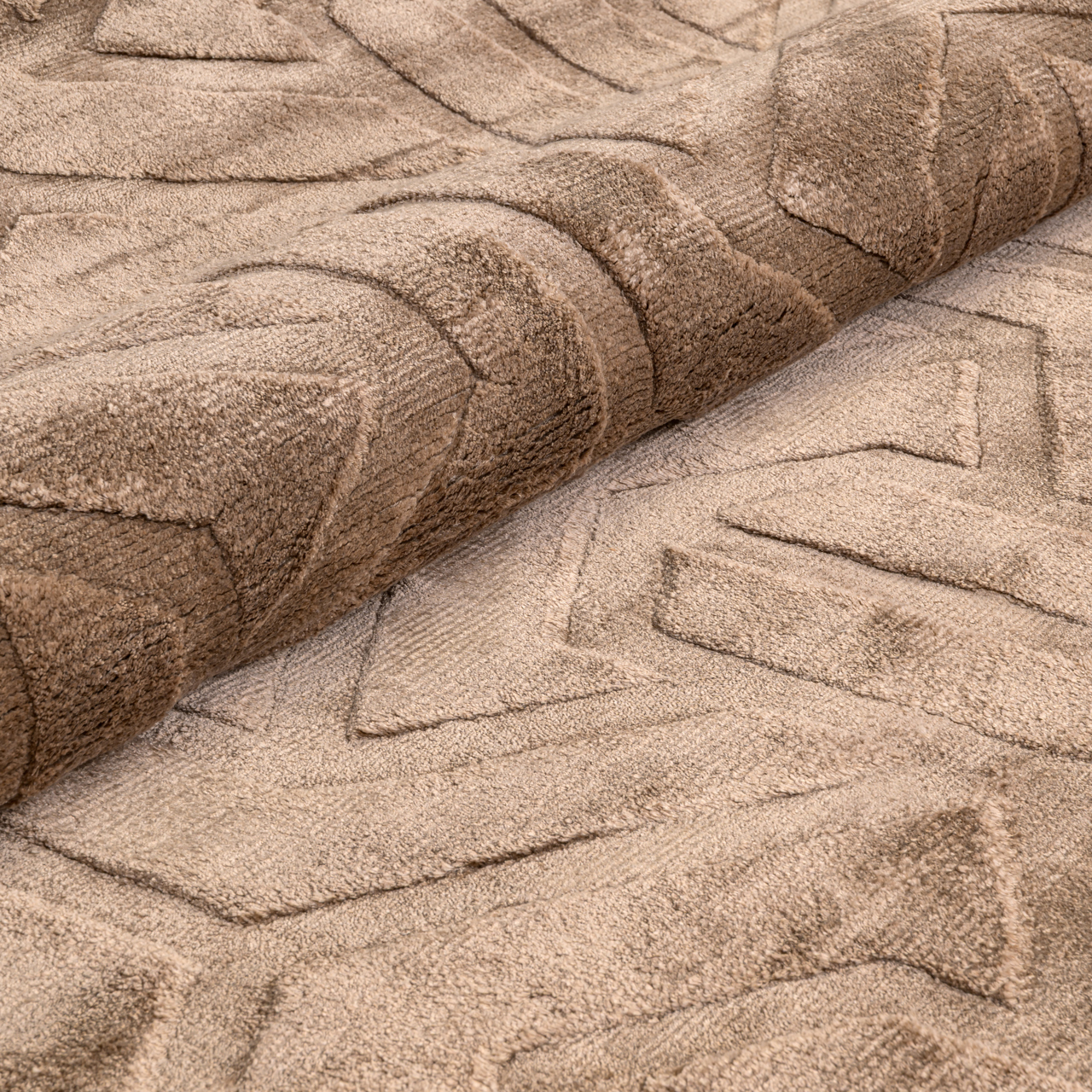- Vloerkleed Arles taupe 300x400