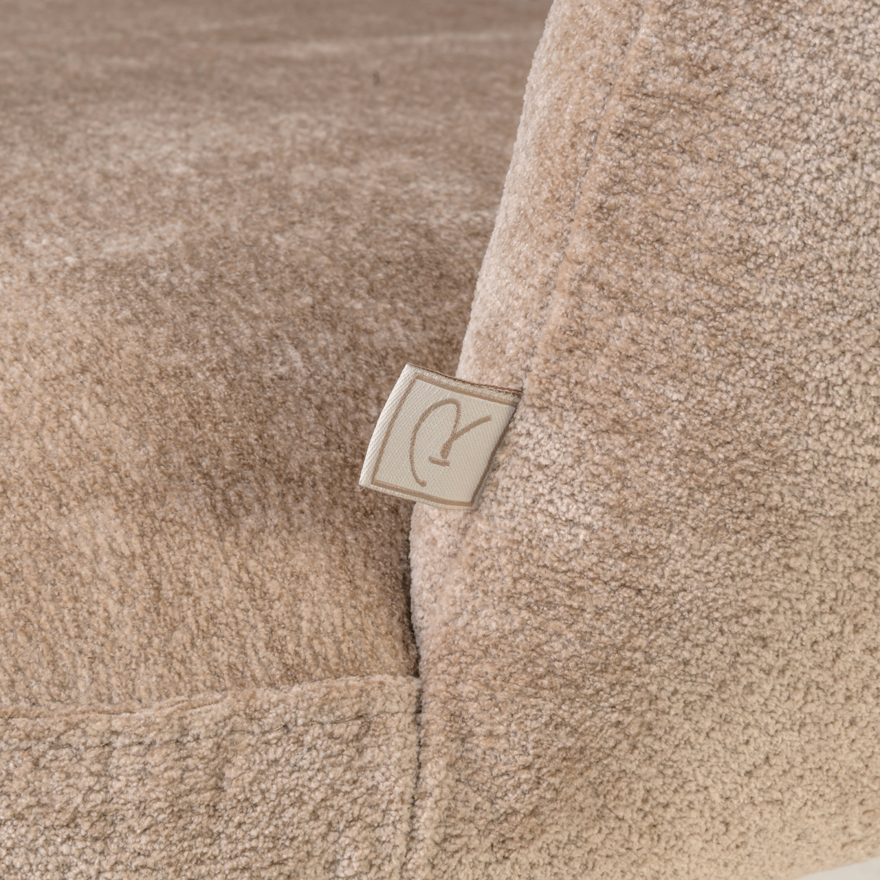 - Eetkamerstoel Cassi sand soft swivel