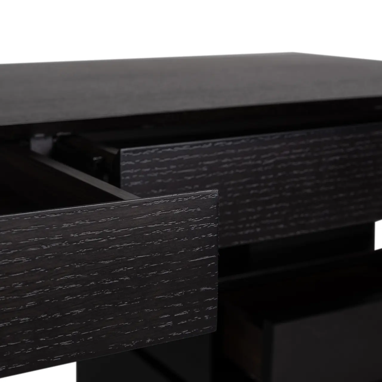 - Bureau Alexander Jones charcoal (Connar)