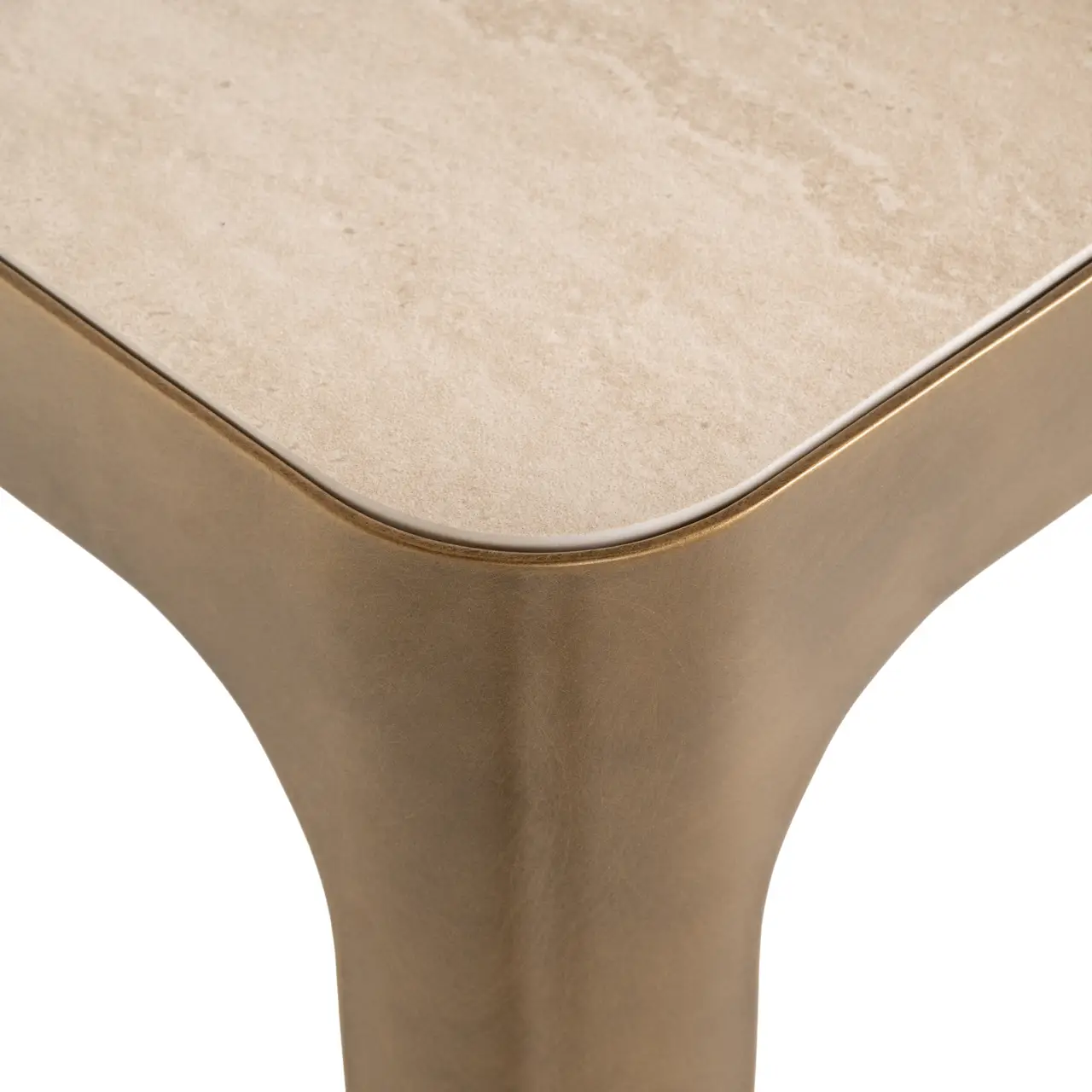 - Pilaar Claridge gold antique