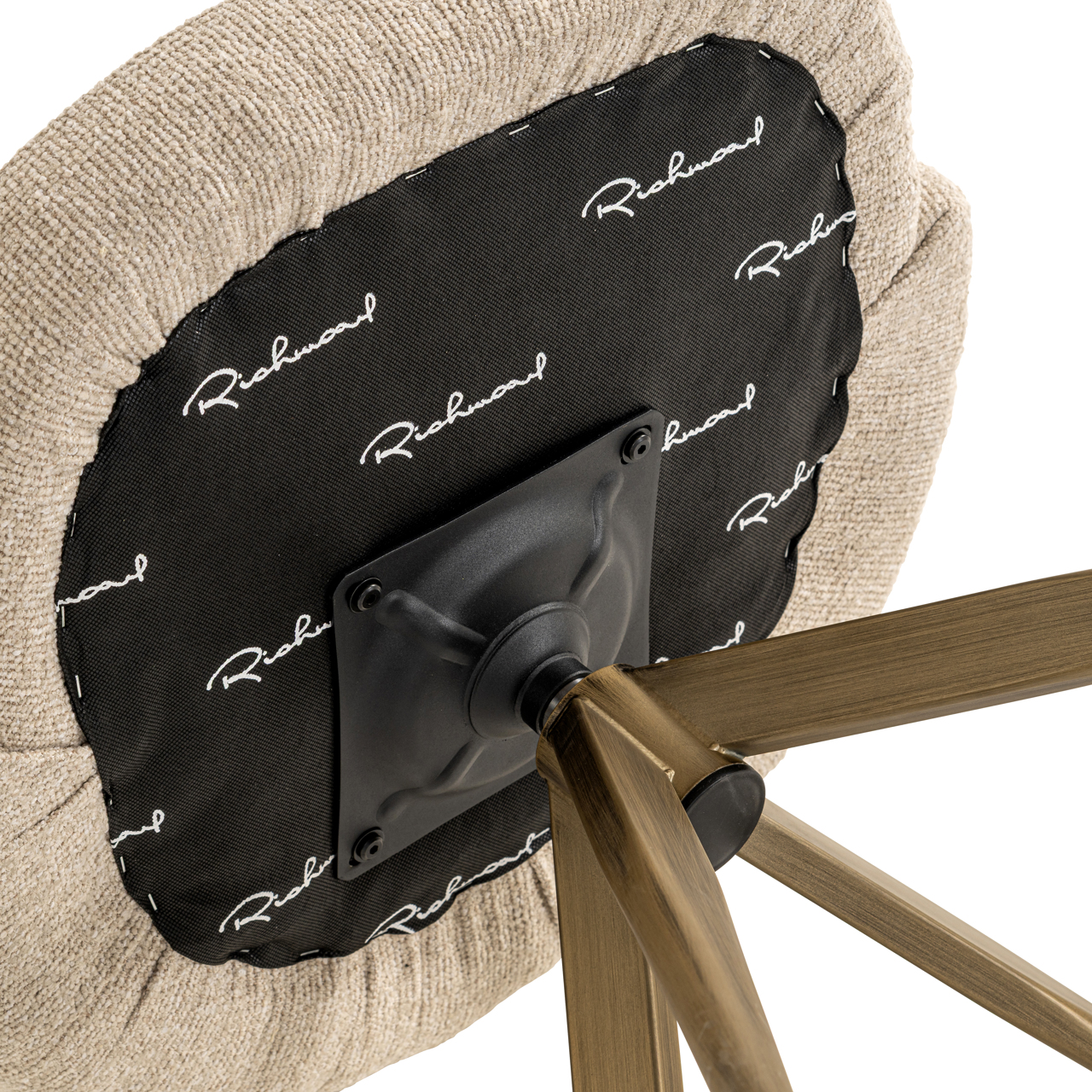 - Eetkamerstoel Zendaya biscotti swivel fire retardant