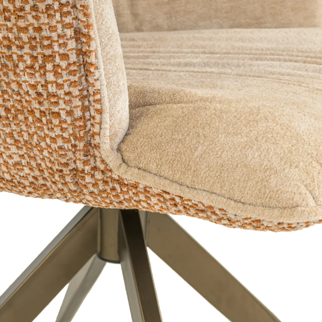 - Eetkamerstoel Chase ginger jacquard swivel