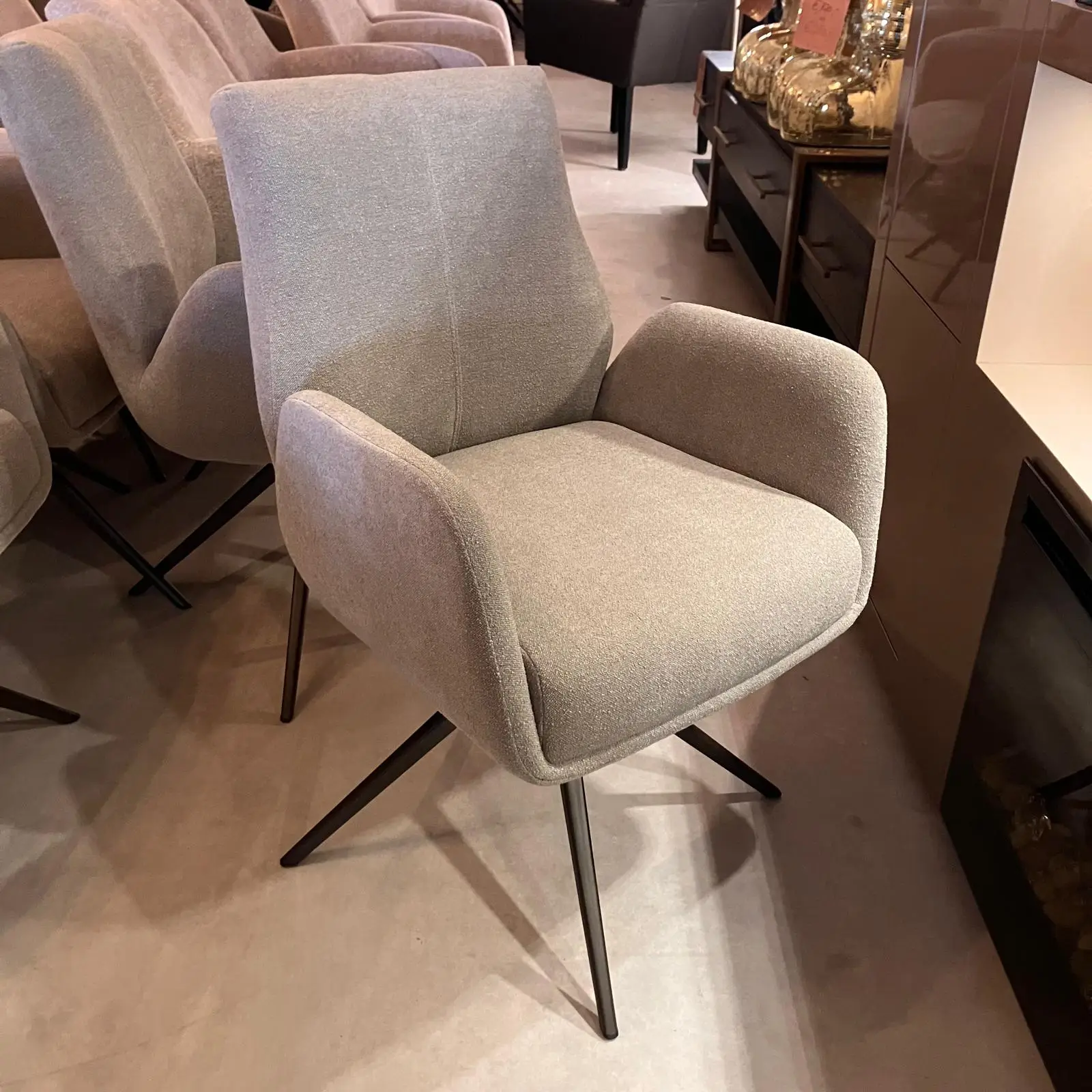 6 eetstoelen outlet1295